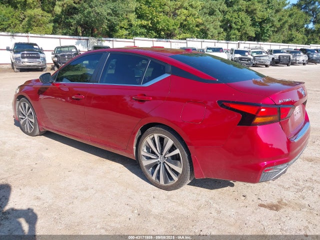 1N4BL4CV3LN318870 Nissan Altima