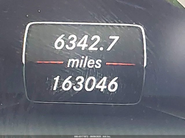 Mercedes-Benz E-Class 2015 WDDHF5KB4FB140200 Image 16