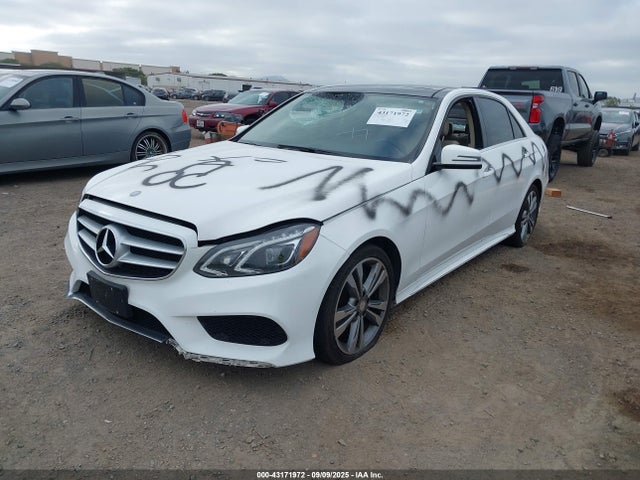 Mercedes-Benz E-Class 2015 WDDHF5KB4FB140200 Image 2