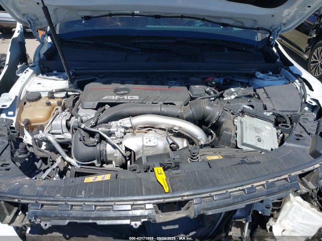 W1N4M5BB4MW079315 Mercedes-Benz m260