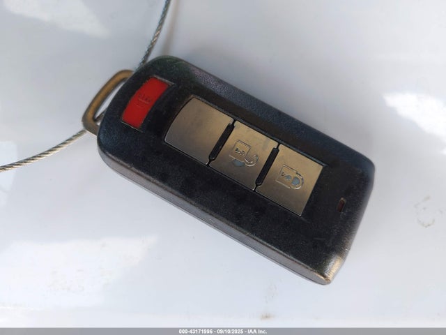 2019 MITSUBISHI OUTLANDER JA4AD3A38KZ015258 Photo 10