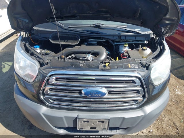 43172014 :رقم المزاد ، 1FMZK1CM2HKA60721 vin ، 2017 Ford Transit-150 Xlt مزاد بيع