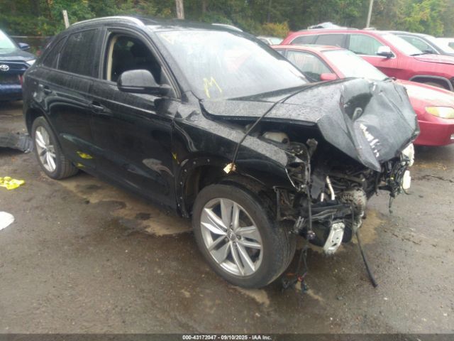 2017 AUDI Q3 WA1ECCFS3HR013138