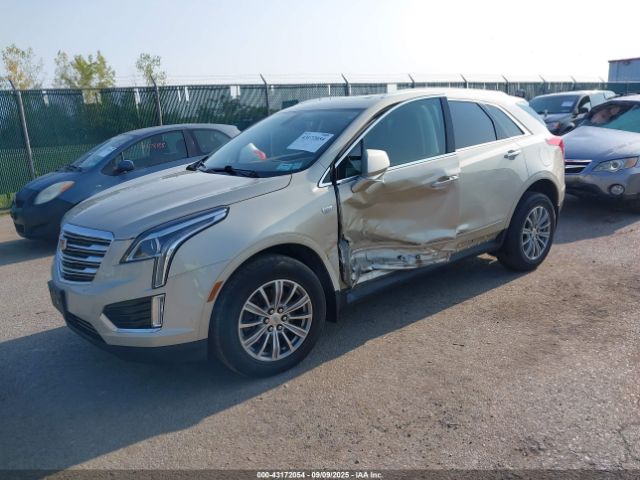 2017 CADILLAC XT5 1GYKNDRS7HZ148069 Photo 1