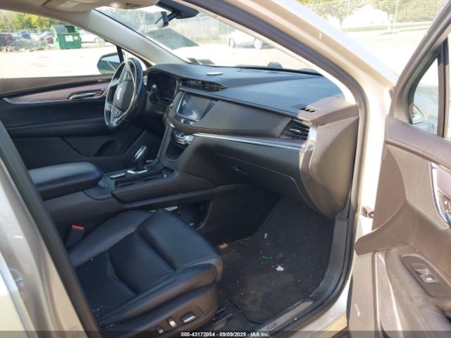 2017 CADILLAC XT5 1GYKNDRS7HZ148069 Photo 4