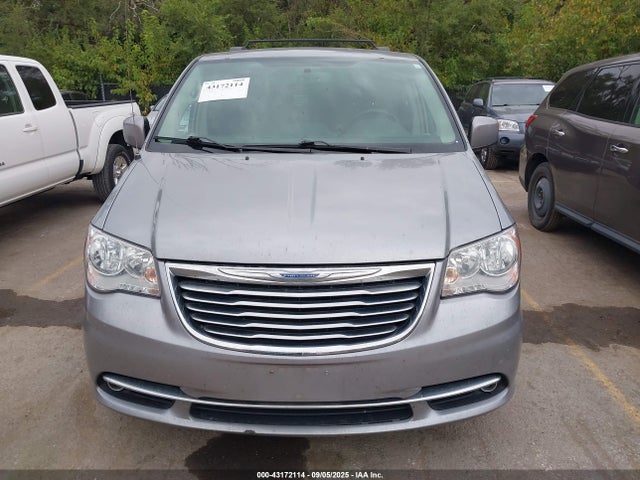 2C4RC1BG1GR252533 Chrysler Town and Country
