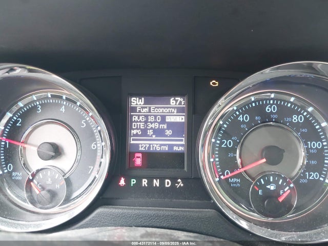 2C4RC1BG1GR252533 Chrysler Town and Country