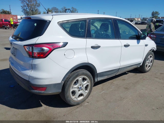 Ford 2.5l i-vct 2017 1FMCU0F79HUC60872 Image 4
