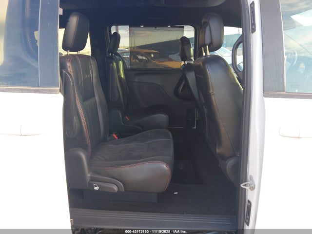 Dodge 2019 2019 2C4RDGEG0KR674443 Image 8