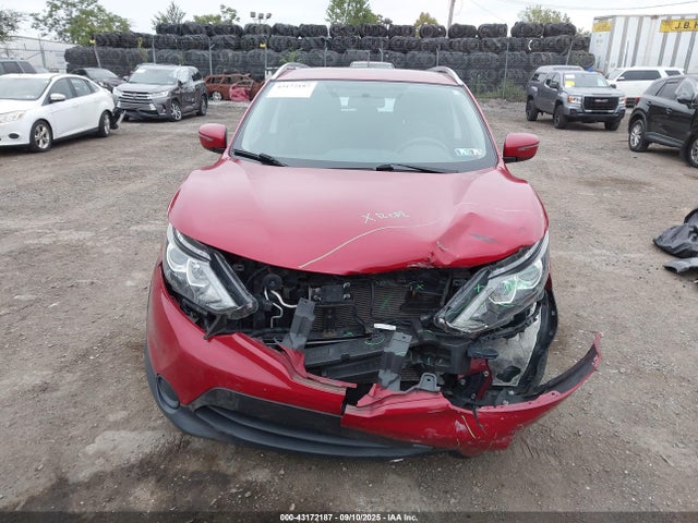 JN1BJ1CR9JW294103 Nissan 2018