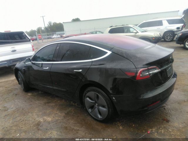 2018 TESLA MODEL 3 5YJ3E1EA8JF006671 Photo 2