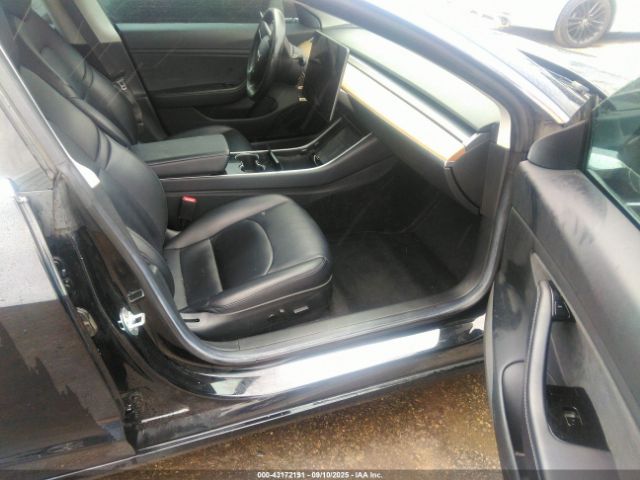 2018 TESLA MODEL 3 5YJ3E1EA8JF006671 Photo 4