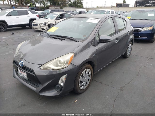 JTDKDTB38F1109041 Toyota 1nz-fxe+1lm