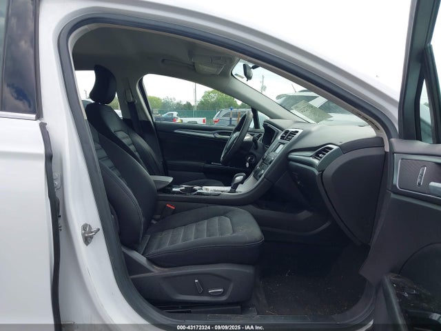 3FA6P0LU4GR143943 Ford 2016