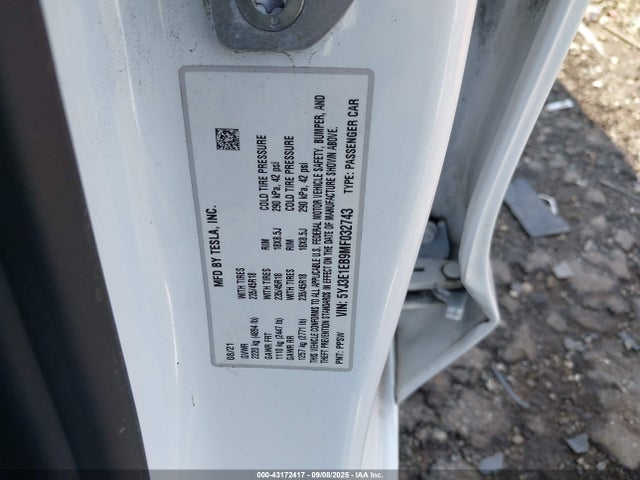 2021 TESLA MODEL 3 5YJ3E1EB9MF032743 Photo 8
