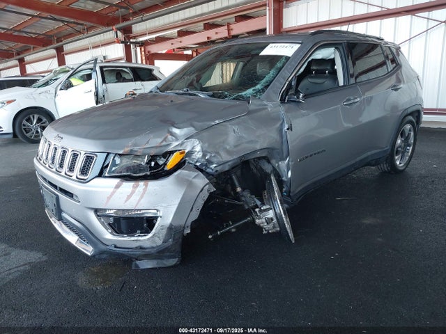 Jeep 2020 2020 3C4NJCCB2LT128748 Image 2