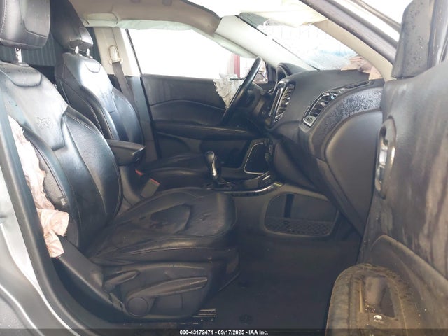 Jeep 2020 2020 3C4NJCCB2LT128748 Image 5