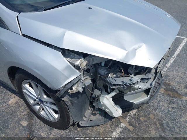1FADP3K24FL244728 Ford 2015
