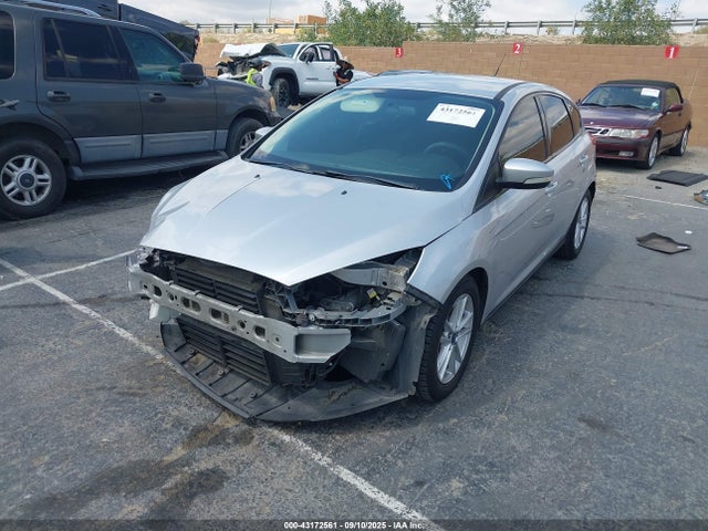 1FADP3K24FL244728 Ford 2015