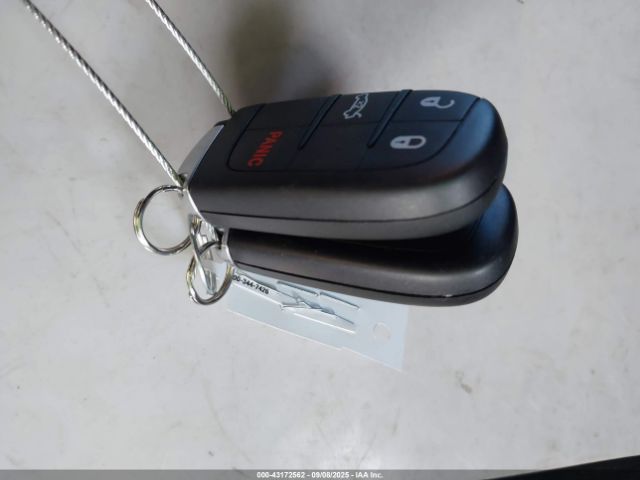 2020 CHRYSLER 300 2C3CCAAG0LH147543 Photo 10