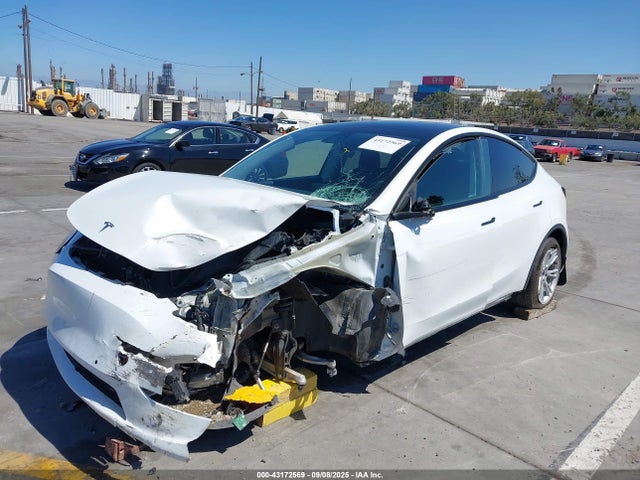 2021 TESLA MODEL Y 5YJYGDEE2MF270641 Photo 5