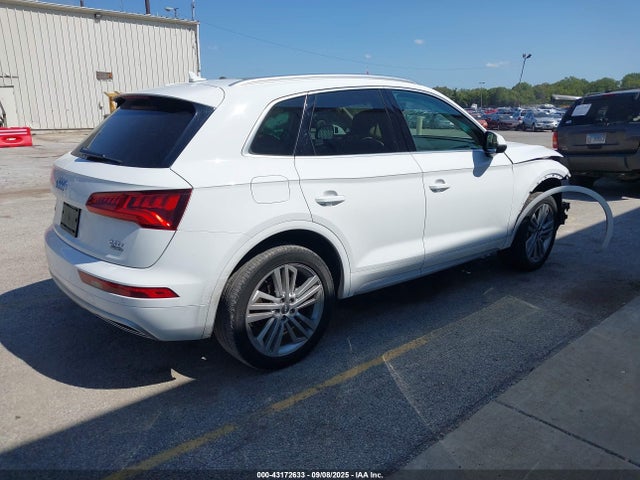 2018 AUDI Q5 WA1BNAFY9J2012080 Photo 3