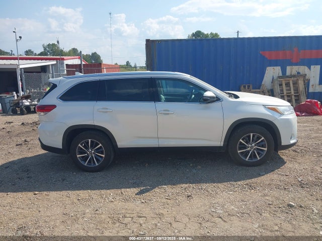 5TDKZRFH1KS562134 Toyota 2gr-fks