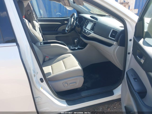 5TDKZRFH1KS562134 Toyota 2gr-fks