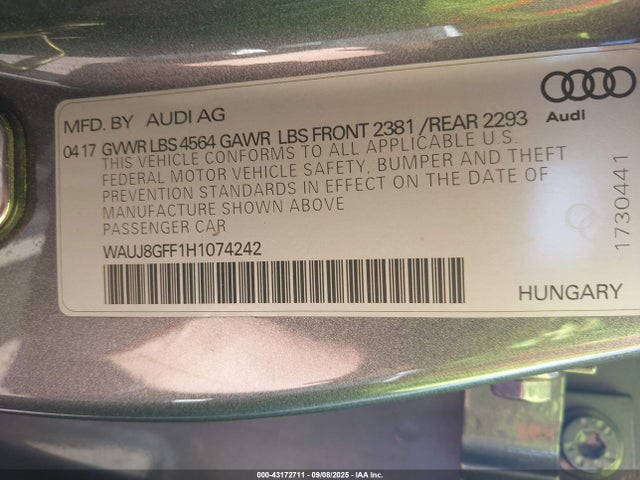 2017 AUDI A3 WAUJ8GFF1H1074242 Photo 8
