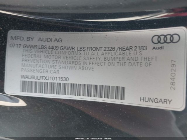 2018 AUDI A3 WAU6ULFFXJ1011530 Photo 8