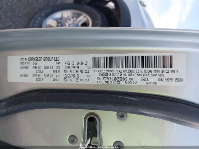 43172730 :رقم المزاد ، 3D73Y3HL4BG558945 vin ، 2011 Ram Ram 3500 Laramie مزاد بيع