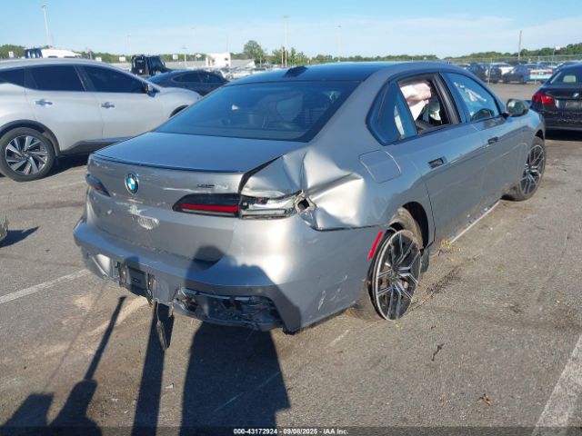 2024 BMW I7 WBY43EJ02RCR21103 Photo 3