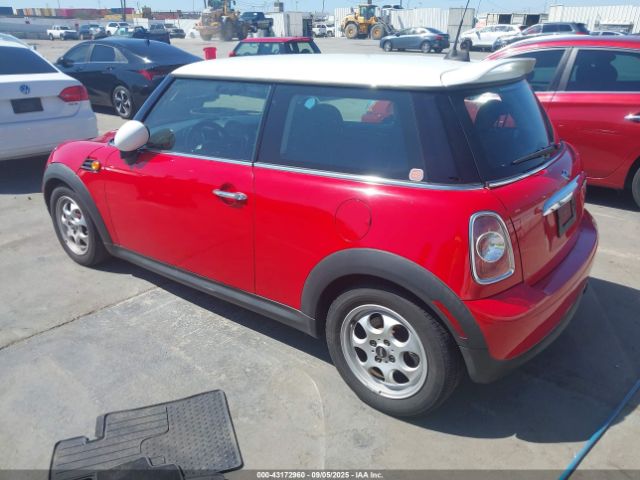 2012 MINI COOPER WMWSU3C51CT543024 Photo 2