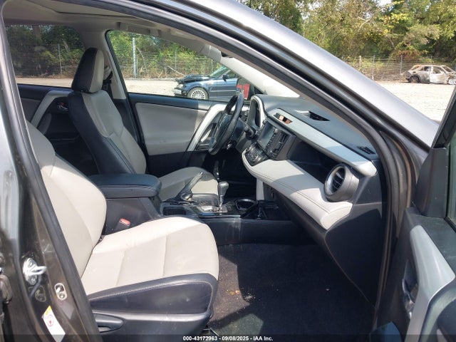 Toyota 2ar-fe 2018 JTMDFREV5JD235450 Image 5