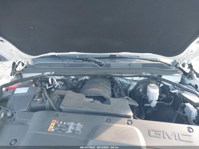 2018 GMC YUKON XL 1GKS2GKC2JR318030 Photo 9