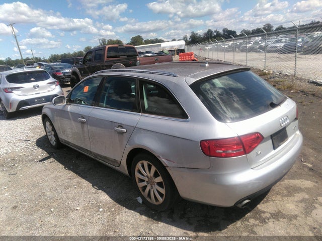 2010 AUDI A4 WAUWFAFL1AA109513 Photo 2