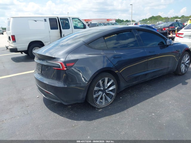 2025 TESLA MODEL 3 5YJ3E1EA2SF942190 Photo 3