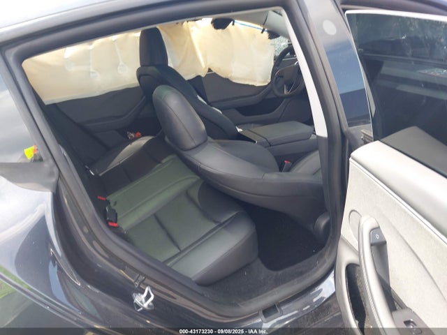 2025 TESLA MODEL 3 5YJ3E1EA2SF942190 Photo 7