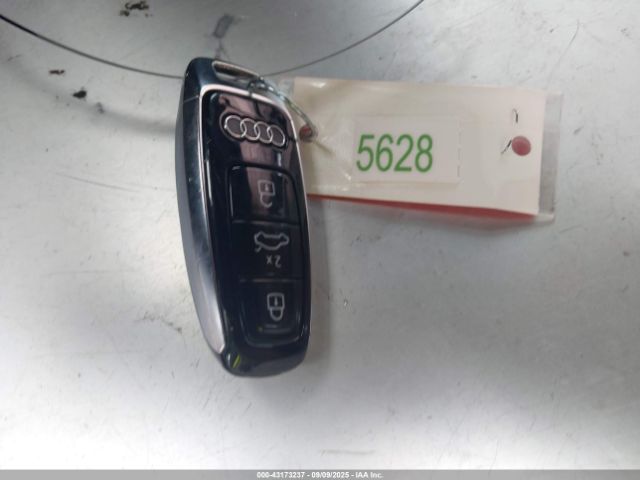 2024 AUDI Q8 E-TRON WA14AAGE9RB023651 Photo 10