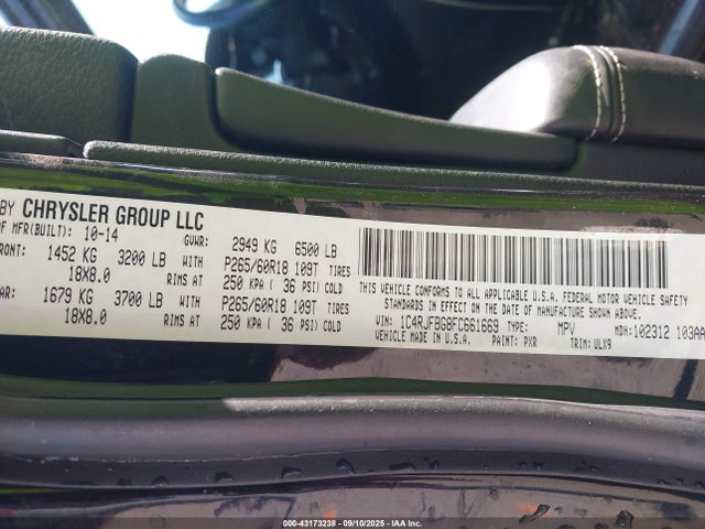 1C4RJFBG8FC661669 Jeep 2015