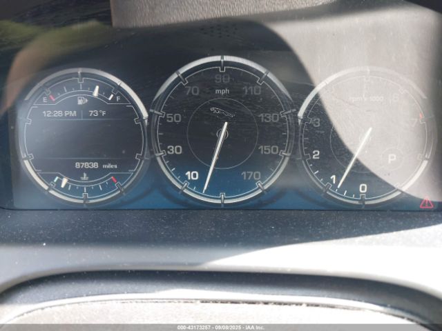 2011 JAGUAR XJ SAJWA2GBXBLV15651 Photo 6