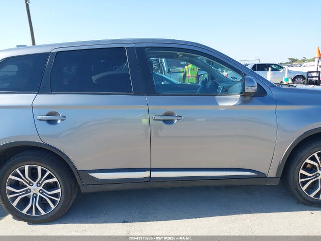Mitsubishi 2.4 sohc mivec 2017 JA4AD3A38HZ058670 Image 13