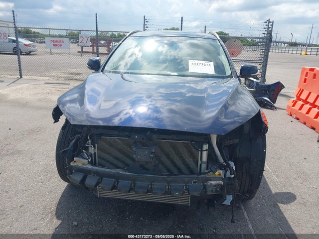3PCAJ5M3XKF116796 Infiniti QX50