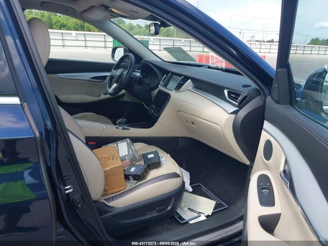 3PCAJ5M3XKF116796 Infiniti QX50