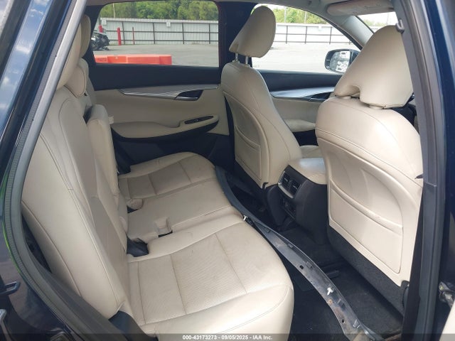 3PCAJ5M3XKF116796 Infiniti QX50
