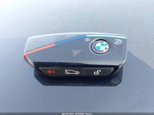 2024 BMW IX WB533CF09RCR65590 Photo 10