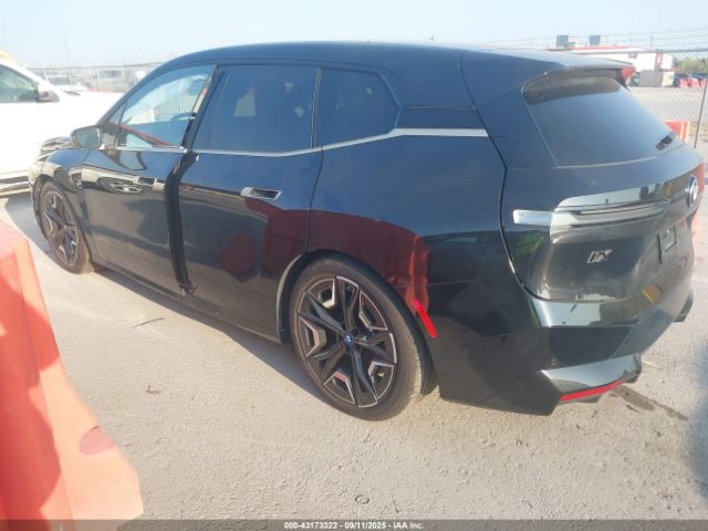 2024 BMW IX WB533CF09RCR65590 Photo 2