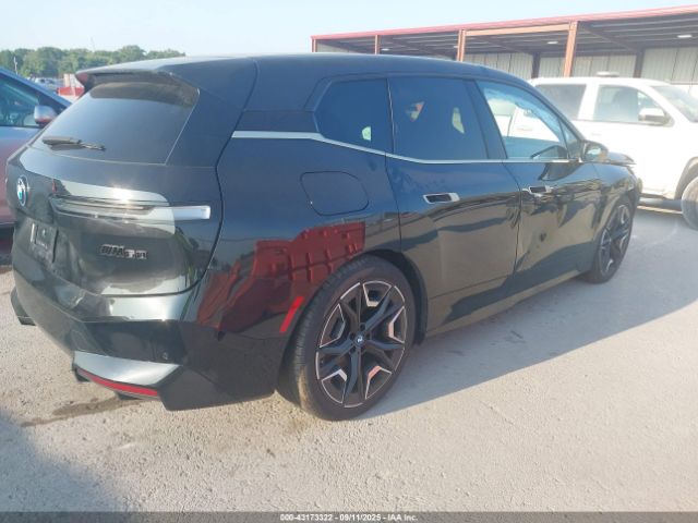 2024 BMW IX WB533CF09RCR65590 Photo 3