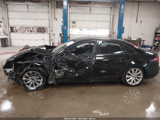 2017 AUDI A4 WAUANAF41HN007668 Photo 5