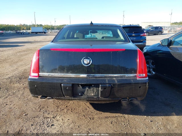 2011 CADILLAC DTS 1G6KH5E6XBU116123 Photo 5